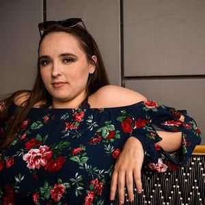 Meet your Posher, Abby